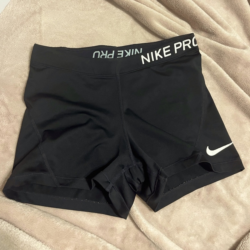 Nike Pro Athletic Short